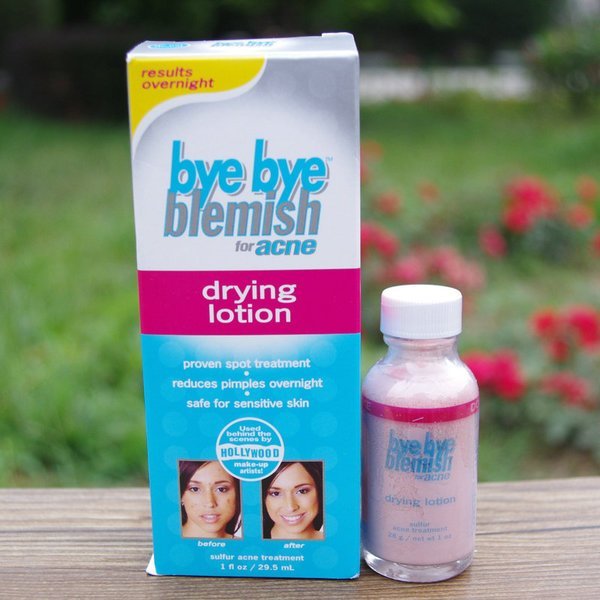 Dung dịch trị mụn Bye Bye Blemish Drying Lotion