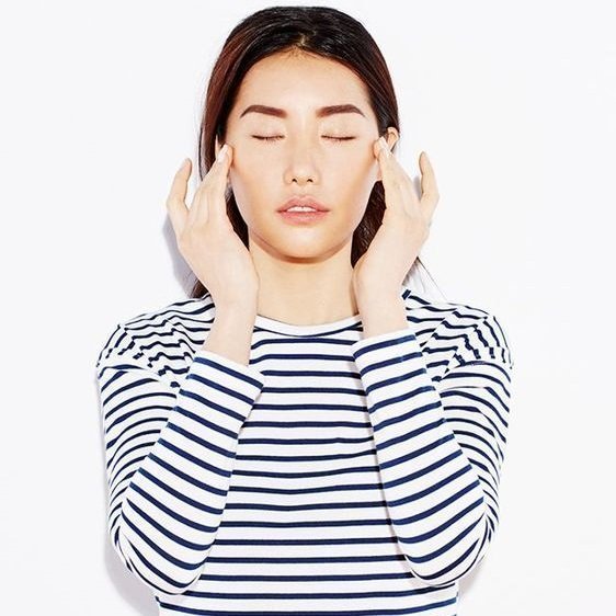 Bài tập massage cho mắt Bài tập massage cho mắt