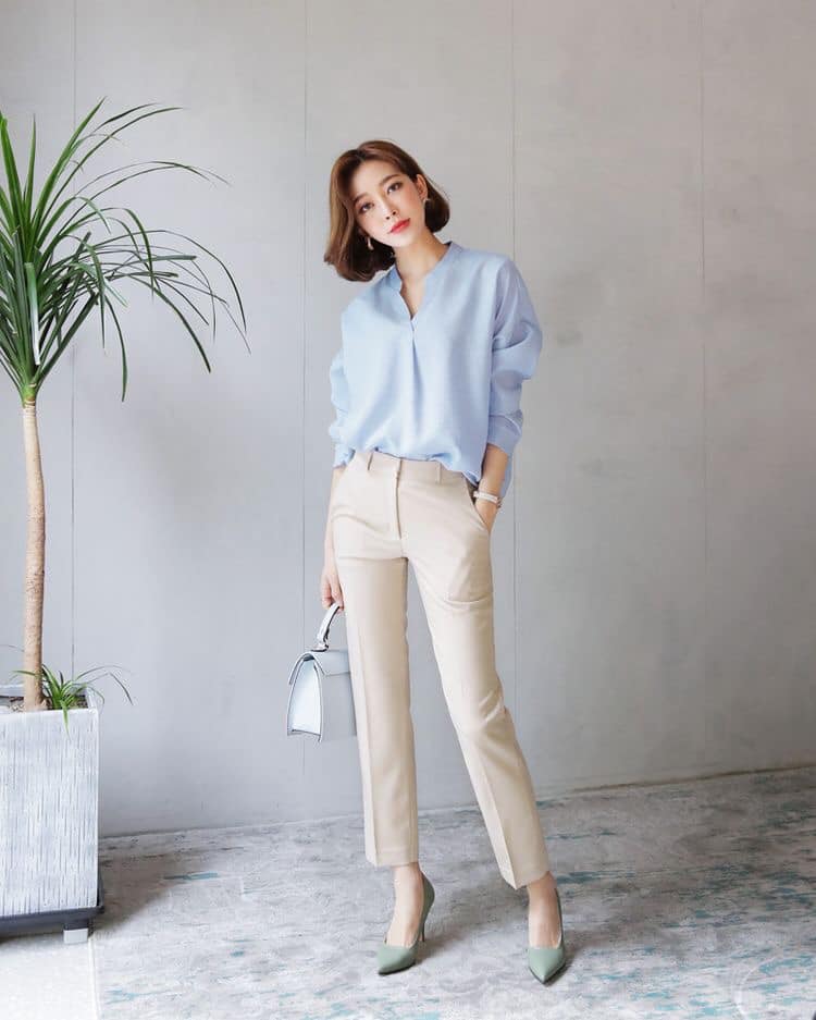 5 cách phối đồ đẹp với quần tây nữ cực xinh xắn 35 - 5 cách phối đồ đẹp với quần tây nữ cực xinh xắn, - áo blazer, áo dài tay, áo sơ mi, áo thun, áo trễ vai, cách phối đồ đẹp, cách phối đồ đẹp với quần tây, quần tây nữ - Mỹ phẩm làm đẹp, trang điểm, chăm sóc da hiệu quả an toàn Quần tây nữ
