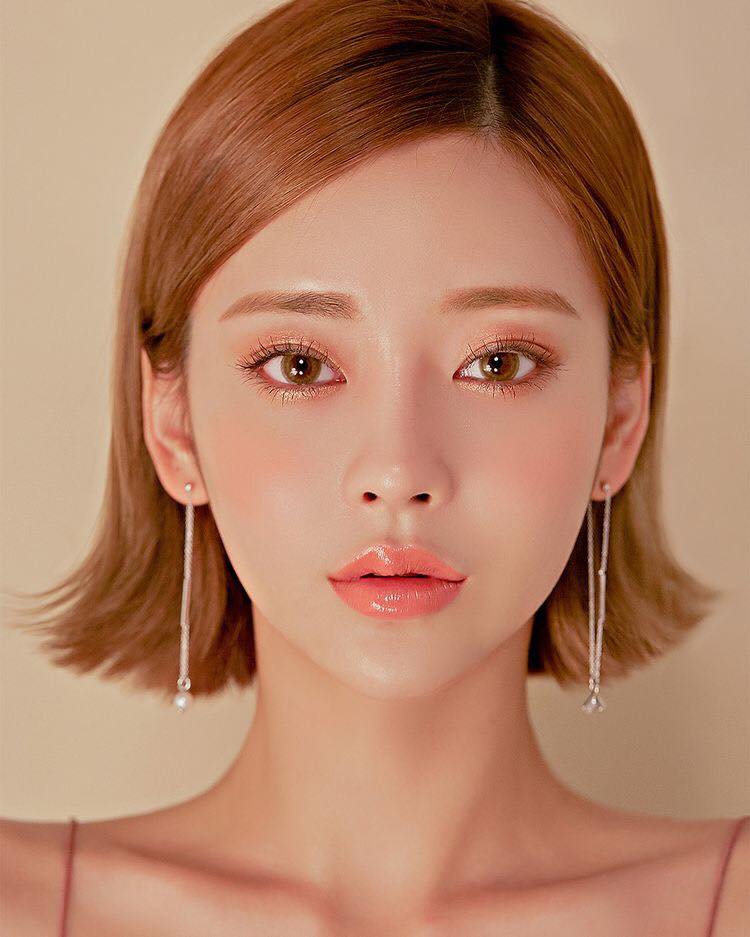 Kiểu tóc ngắn dễ thương