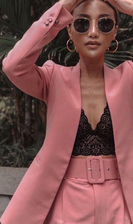 Cách phối đồ với bralette