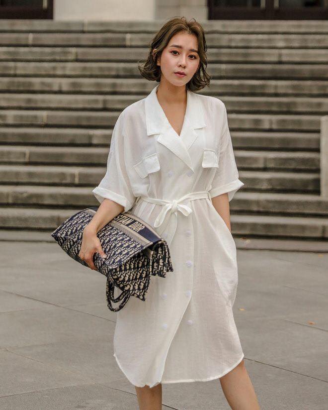 Mẫu váy liền phụ nữ tuổi 30
