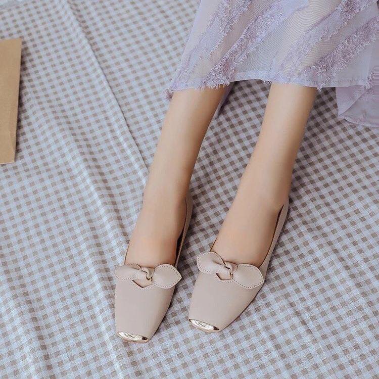 5 kiểu giày đế thấp đẹp và dễ thương cực kỳ 32 - 5 kiểu giày đế thấp đẹp và dễ thương cực kỳ, - giày búp bê cột dây, giày búp bê đế cói, giày đế thấp đẹp, giày đế thấp đính đá, giày đế thấp đính nơ - Mỹ phẩm làm đẹp, trang điểm, chăm sóc da hiệu quả an toàn giày đế thấp đẹp