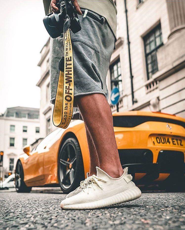 5 mẫu giày sneaker đẹp và đơn giản dành cho phái mạnh 41 - 5 mẫu giày sneaker đẹp và đơn giản dành cho phái mạnh, - giày Adidas Ultra Boost, giày adidas yeezy boost 350, giày Converse cao cổ, giày MC Queen, giày sneaker đẹp, giày Vans old skool - Mỹ phẩm làm đẹp, trang điểm, chăm sóc da hiệu quả an toàn Kiểu giày sneaker đẹp