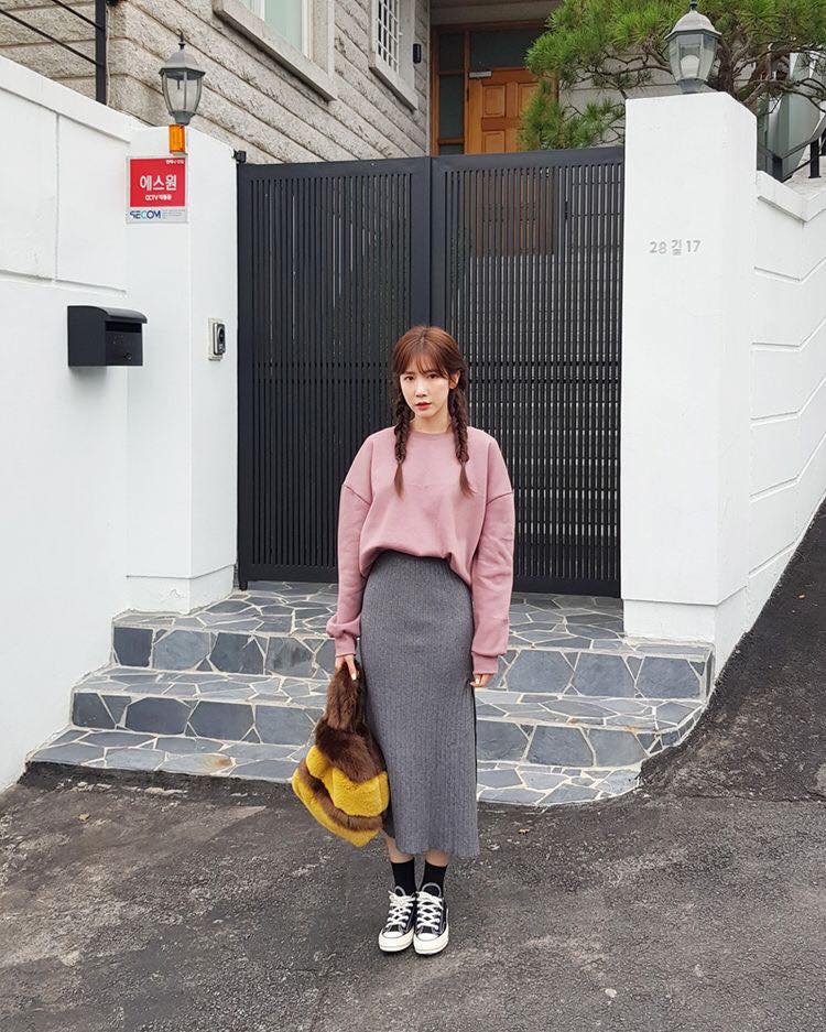 Kiểu áo cổ tròn đẹp