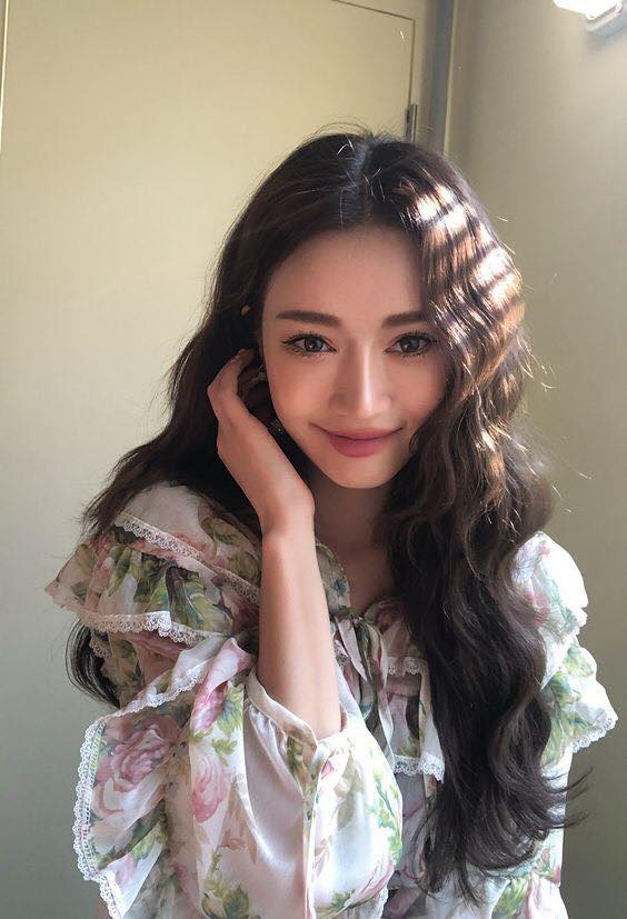 Kiểu tóc không mái Hàn Quốc