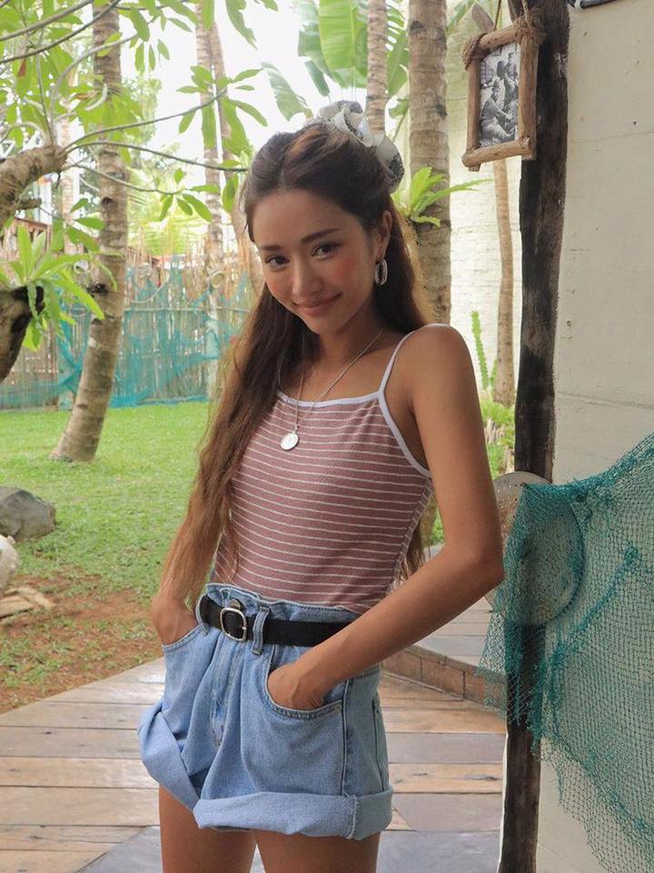 Mix đồ cùng quần short cạp cao