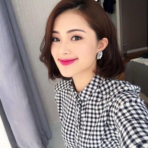 5 kiểu bông tai cho tóc ngắn giúp nàng thêm tỏa sáng 35 - 5 kiểu bông tai cho tóc ngắn giúp nàng thêm tỏa sáng, - bông tai, bông tai cho tóc ngắn, bông tai dài, bông tai đính đá, bông tai kim loại, bông tai ngọc trai, bông tai tròn, tóc ngắn - Mỹ phẩm làm đẹp, trang điểm, chăm sóc da hiệu quả an toàn Bông tai cho tóc ngắn