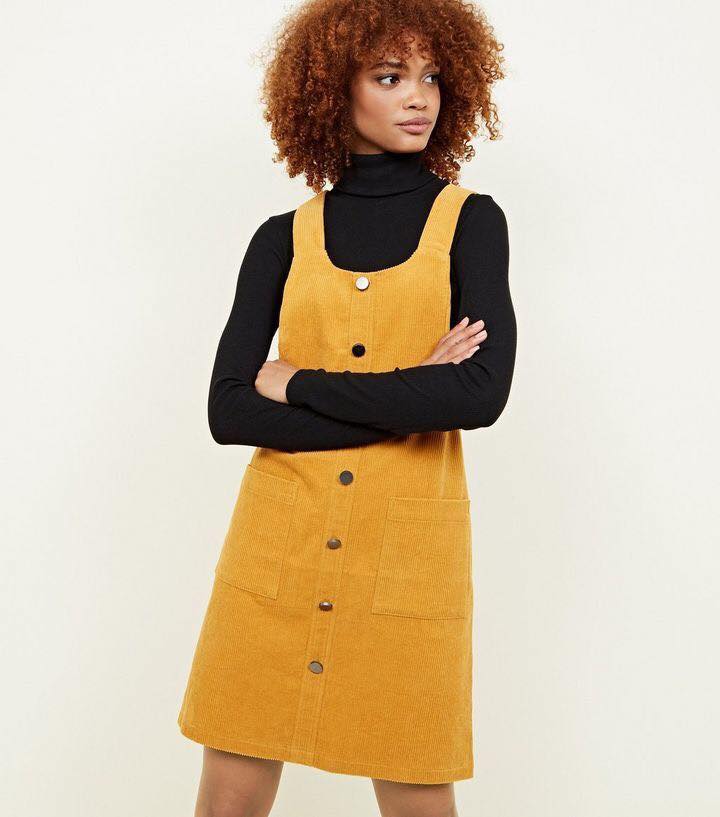 5 cách mix đồ với váy yếm mùa đông vừa ấm áp lại rất trendy 33 - 5 cách mix đồ với váy yếm mùa đông vừa ấm áp lại rất trendy, - áo cao cổ, áo hoodie, áo khoác, áo len, áo thun dài tay, cách mix đồ với váy yếm mùa đông, váy yếm - Mỹ phẩm làm đẹp, trang điểm, chăm sóc da hiệu quả an toàn Phối đồ với váy yếm mùa đông