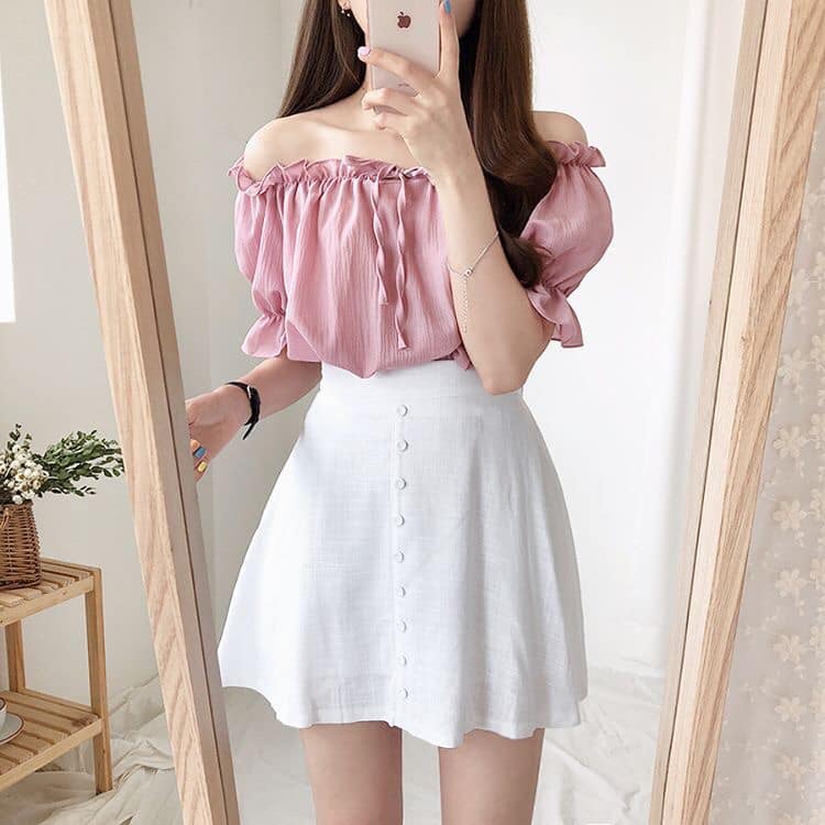 5 kiểu áo voan dễ thương dành cho cô nàng điệu đà 32 - 5 kiểu áo voan dễ thương dành cho cô nàng điệu đà, - áo voan, áo voan chấm bi, áo voan dễ thương, áo voan hoa, áo voan tay loe, áo voan trễ vai, kiểu áo voan dễ thương - Mỹ phẩm làm đẹp, trang điểm, chăm sóc da hiệu quả an toàn Áo voan hoa
