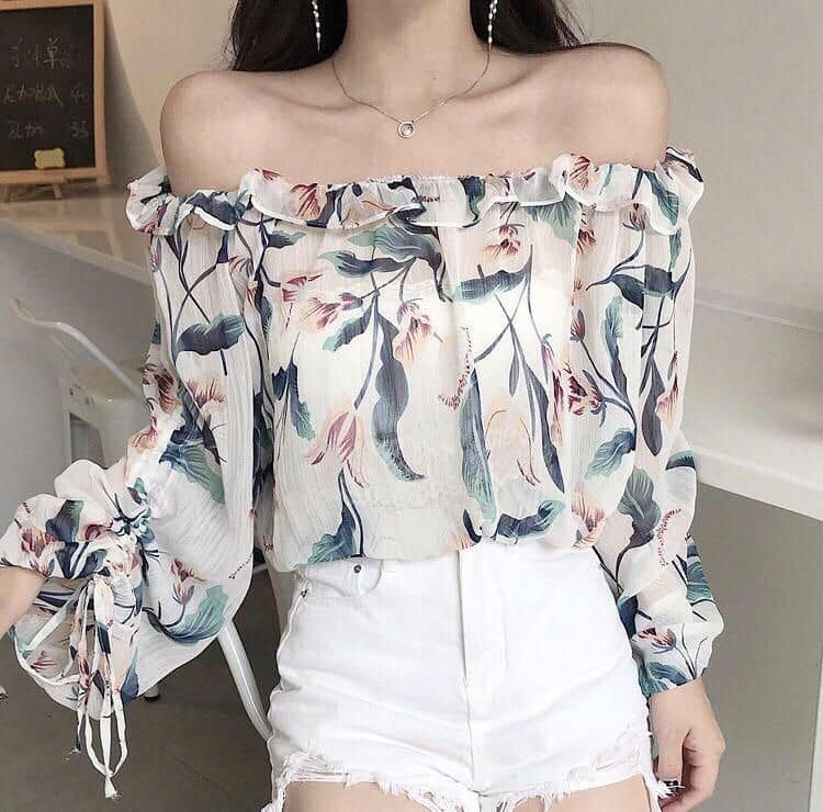 5 kiểu áo voan dễ thương dành cho cô nàng điệu đà 30 - 5 kiểu áo voan dễ thương dành cho cô nàng điệu đà, - áo voan, áo voan chấm bi, áo voan dễ thương, áo voan hoa, áo voan tay loe, áo voan trễ vai, kiểu áo voan dễ thương - Mỹ phẩm làm đẹp, trang điểm, chăm sóc da hiệu quả an toàn Áo voan hoa