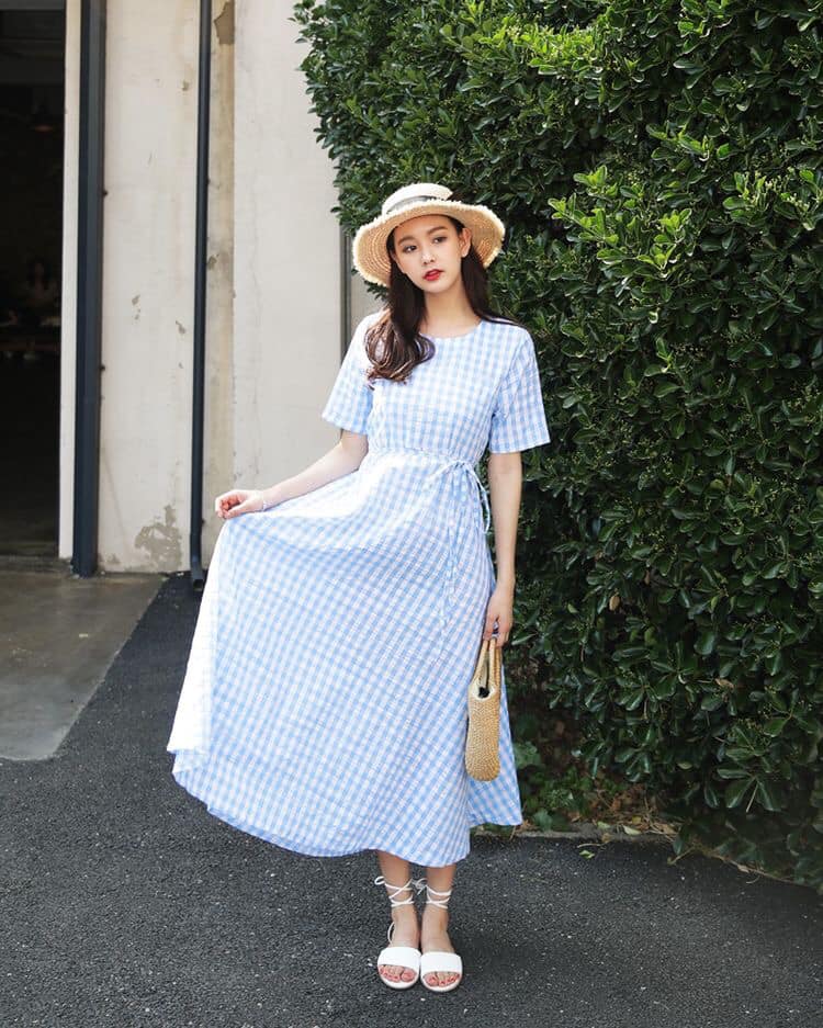 giày sandal đế thấp