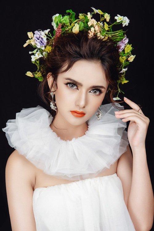 4 kiểu trang điểm cô dâu đẹp và hot nhất năm nay 21 - 4 kiểu trang điểm cô dâu đẹp và hot nhất năm nay, - cô dâu Hàn Quốc, cô dâu Tây, kiểu trang điểm cô dâu, tone cam đất, trang điểm cô dâu, trang điểm cô dâu đẹp - Mỹ phẩm làm đẹp, trang điểm, chăm sóc da hiệu quả an toàn Kiểu trang điểm cô dâu tone cam đất buổi tối