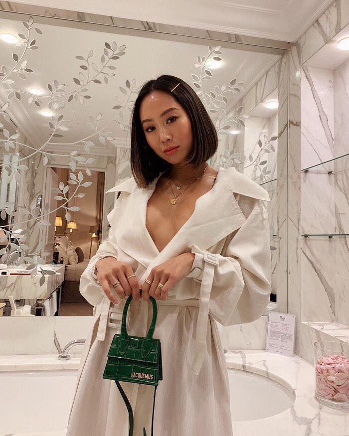 5 mẫu túi xách hot nhất hiện nay dành cho những cô nàng trendy 31 - 5 mẫu túi xách hot nhất hiện nay dành cho những cô nàng trendy, - mẫu túi xách hot nhất hiện nay, túi tote vải, túi xách belt bag, túi xách hot nhất hiện nay, túi xách kẹp nách, túi xách mini, túi xách quai xích - Mỹ phẩm làm đẹp, trang điểm, chăm sóc da hiệu quả an toàn Mẫu túi xách hot nhất hiện nay