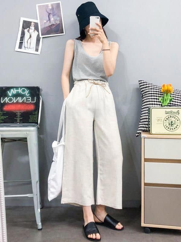 5 kiểu quần ống rộng dành cho nàng sành điệu, cá tính 34 - 5 kiểu quần ống rộng dành cho nàng sành điệu, cá tính, - kiểu quần ống rộng, quần jeans, quần jeans ống rộng, quần ống rộng, quần ống rộng họa tiết, quần ống rộng linen, quần ống rộng lửng, quần tây ống rộng - Mỹ phẩm làm đẹp, trang điểm, chăm sóc da hiệu quả an toàn Quần ống rộng